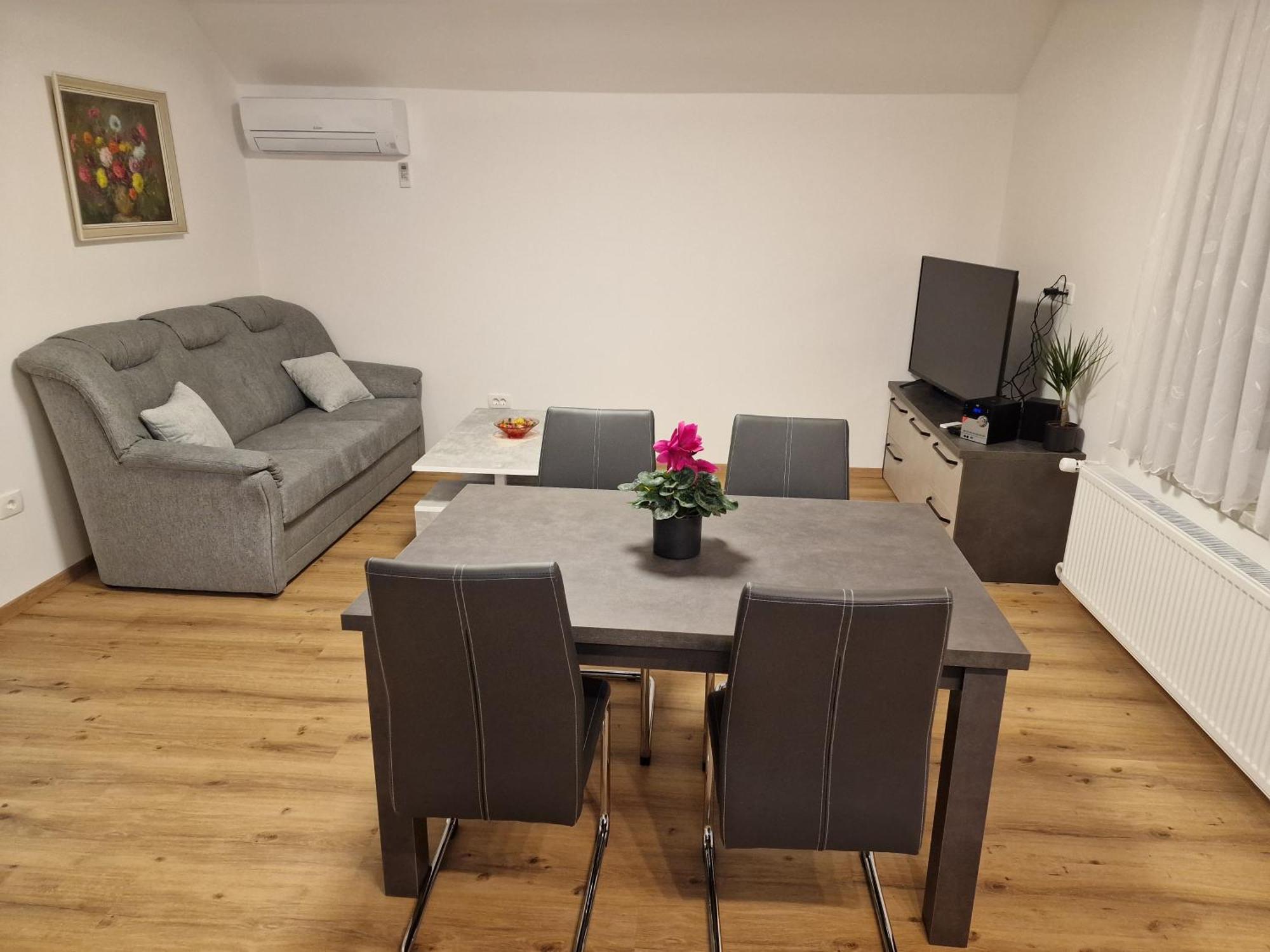 Vila Lastovka Ljubljana Extérieur photo
