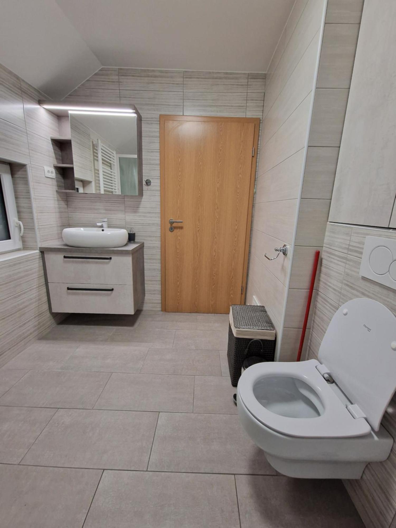 Vila Lastovka Ljubljana Extérieur photo